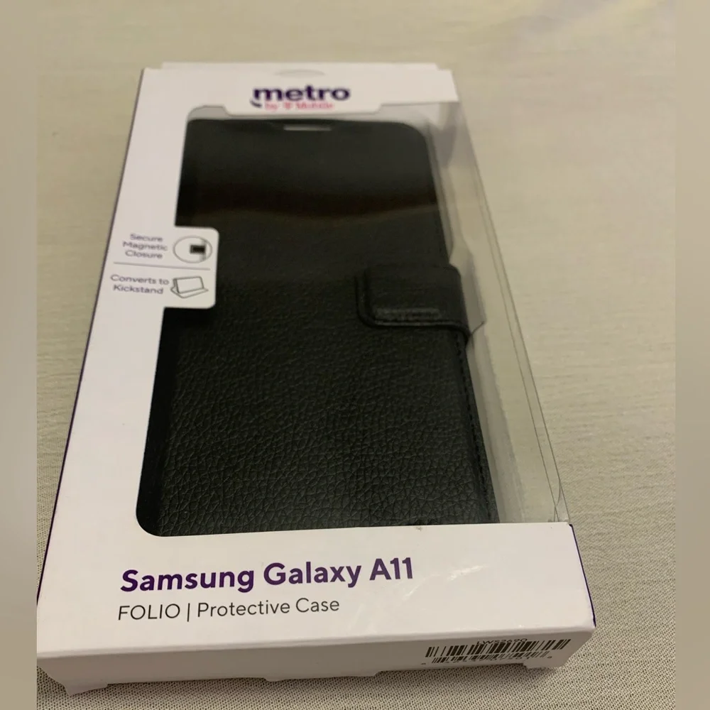 Samsung Galaxy A11 FOLIO | Protective Case Metro by T-Mobile